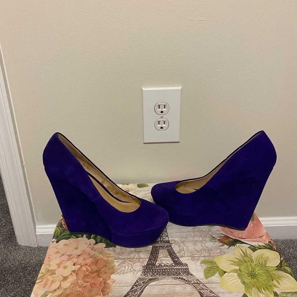 Aldo Purple Suede Wedge Heels 8.5